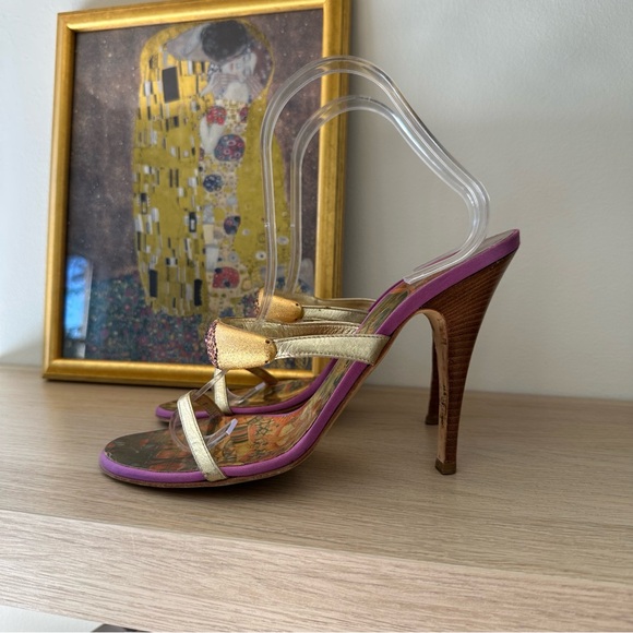 🌟SOLD🌟 Giuseppe Zanotti Embellished Heels - Picture 2 of 7